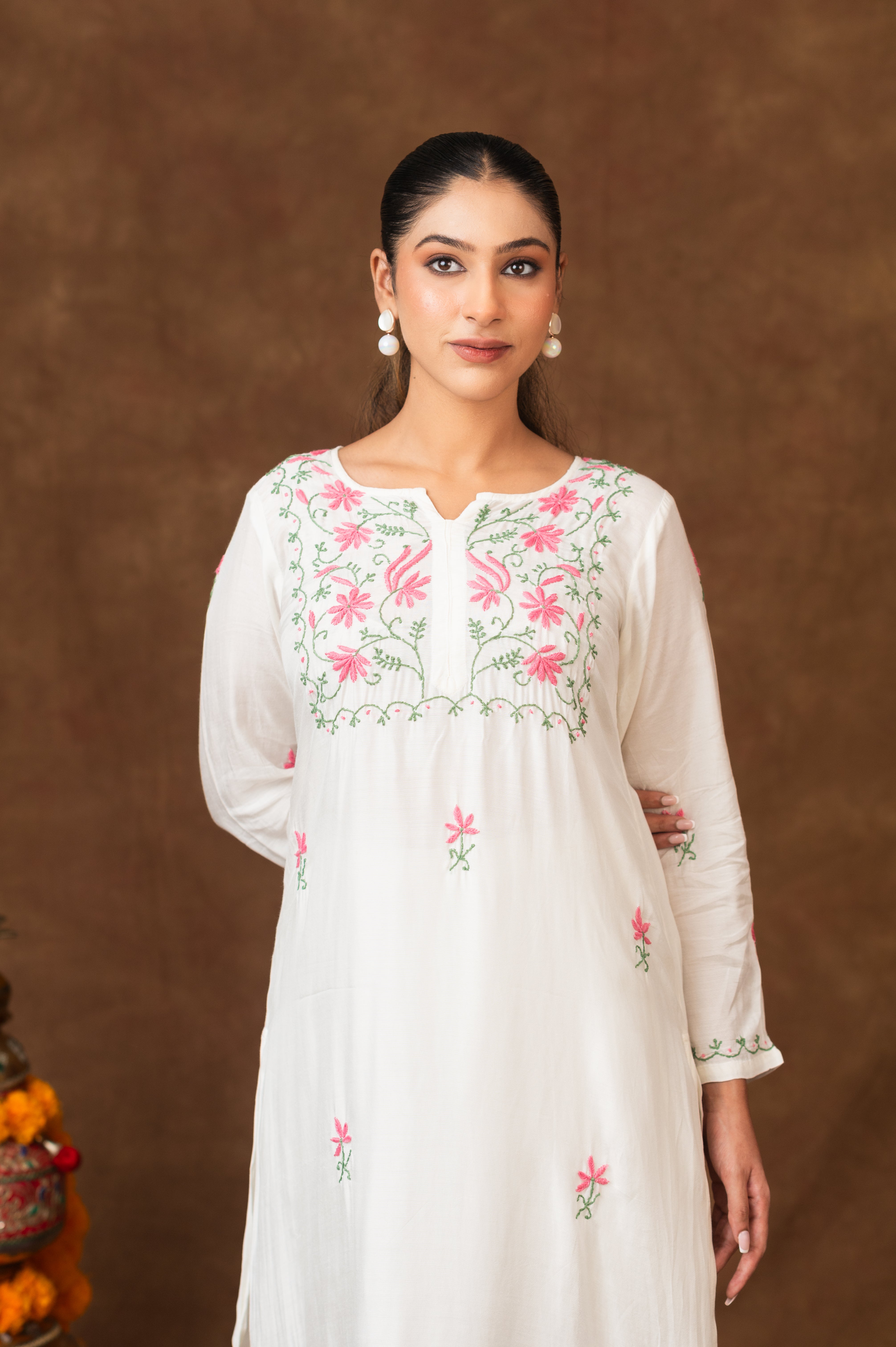 Jashn Premium Muslin Chikankari Kurta Set Gharana