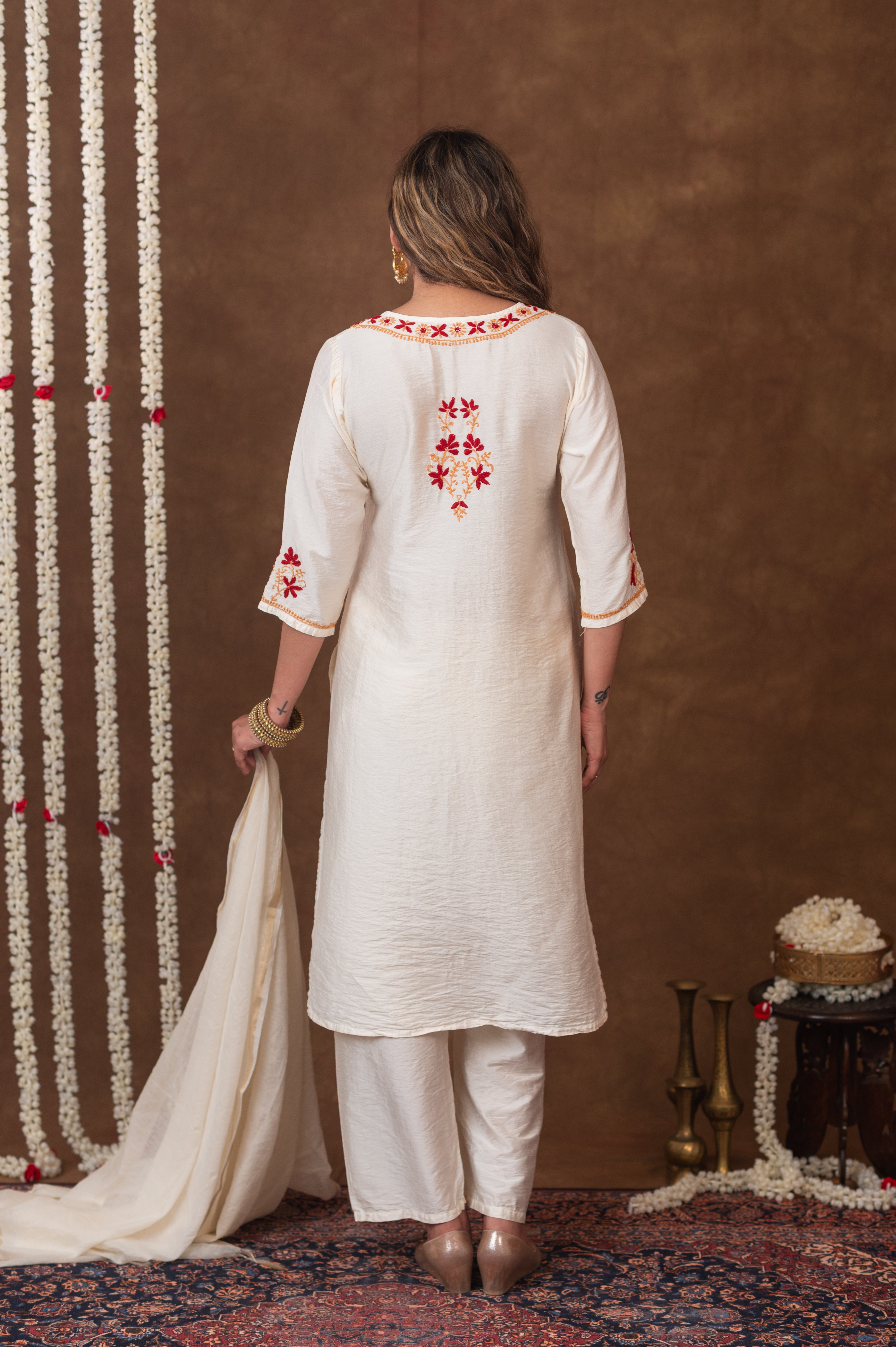 Jashn Chikankari Ivory 3PC Chanderi Silk kurta Set with Dupatta Gharana