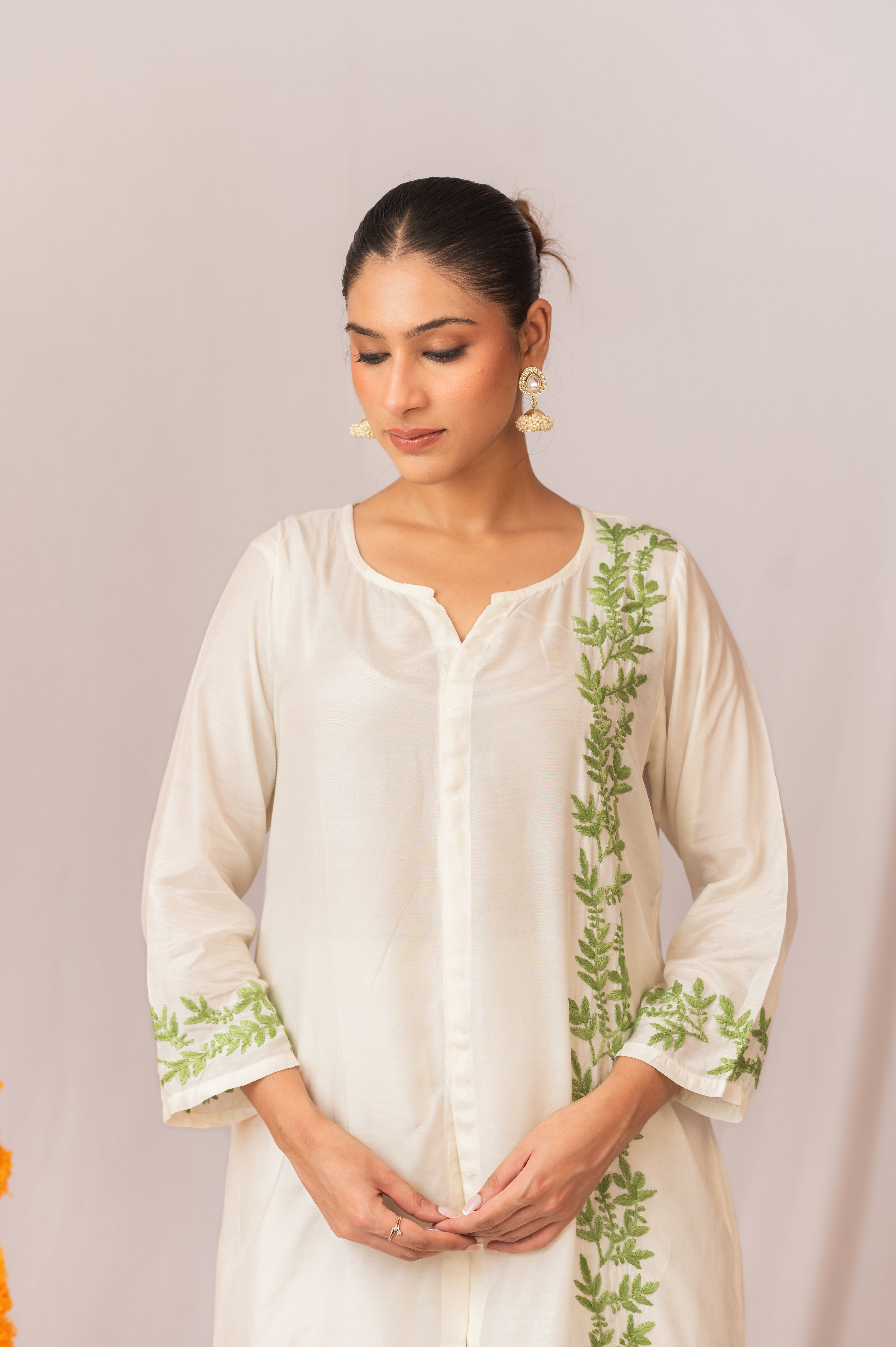 Sahiba Pure Muslin Short Chikankari Kurta Gharana