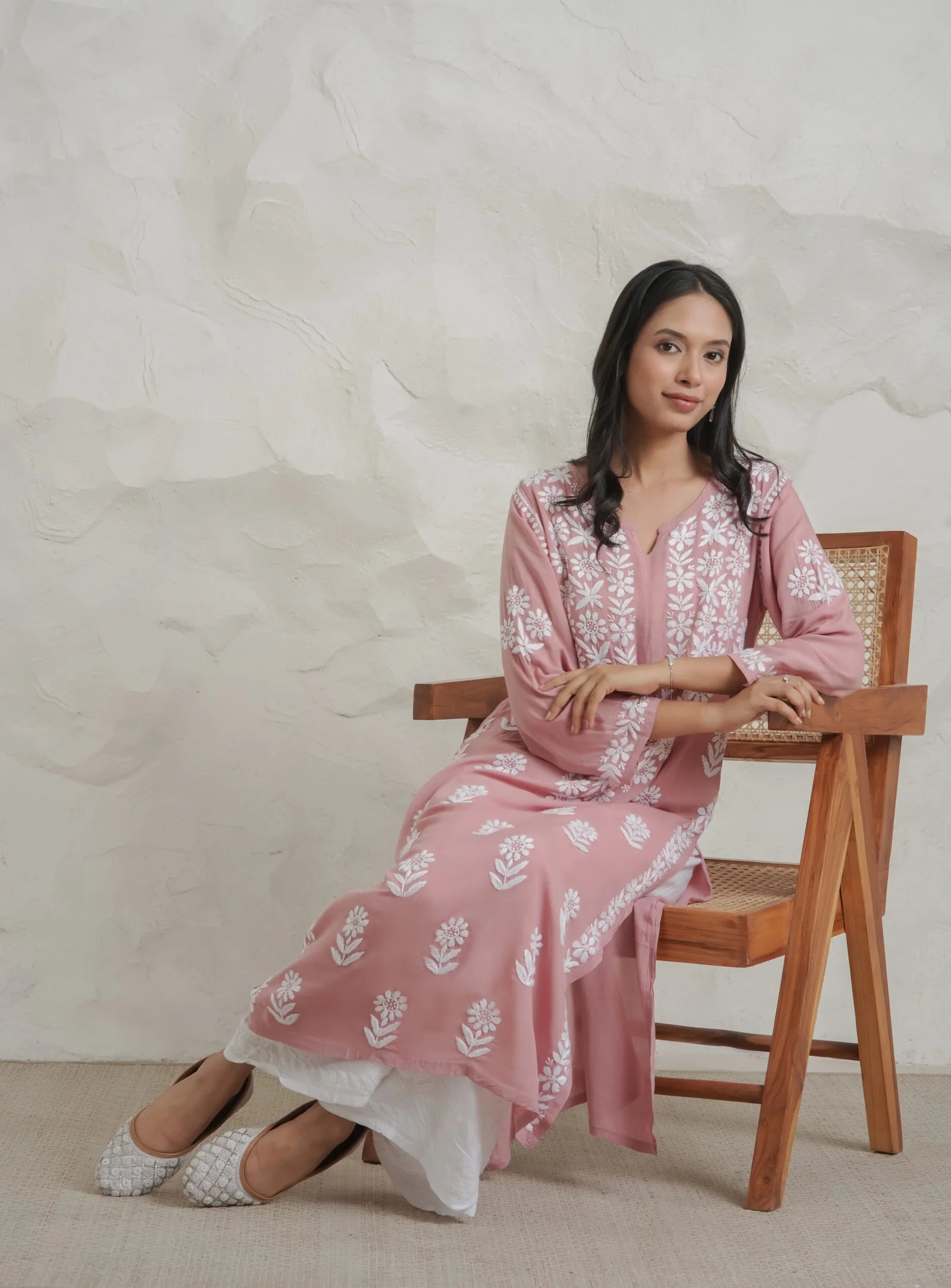 Myra Modal fine cotton chikan kari Kurta – Onion Pink Gharana