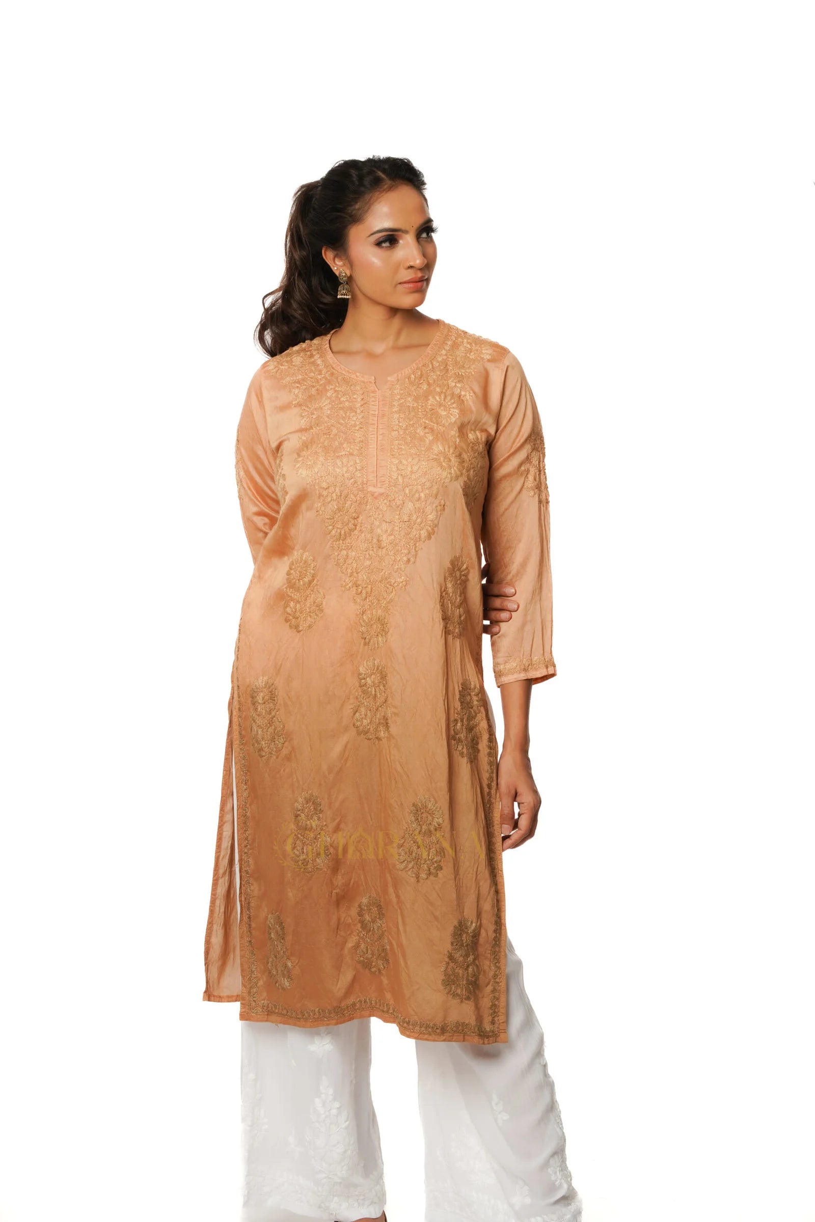 Ruhi Chikankari Chanderi Kurta Gharana
