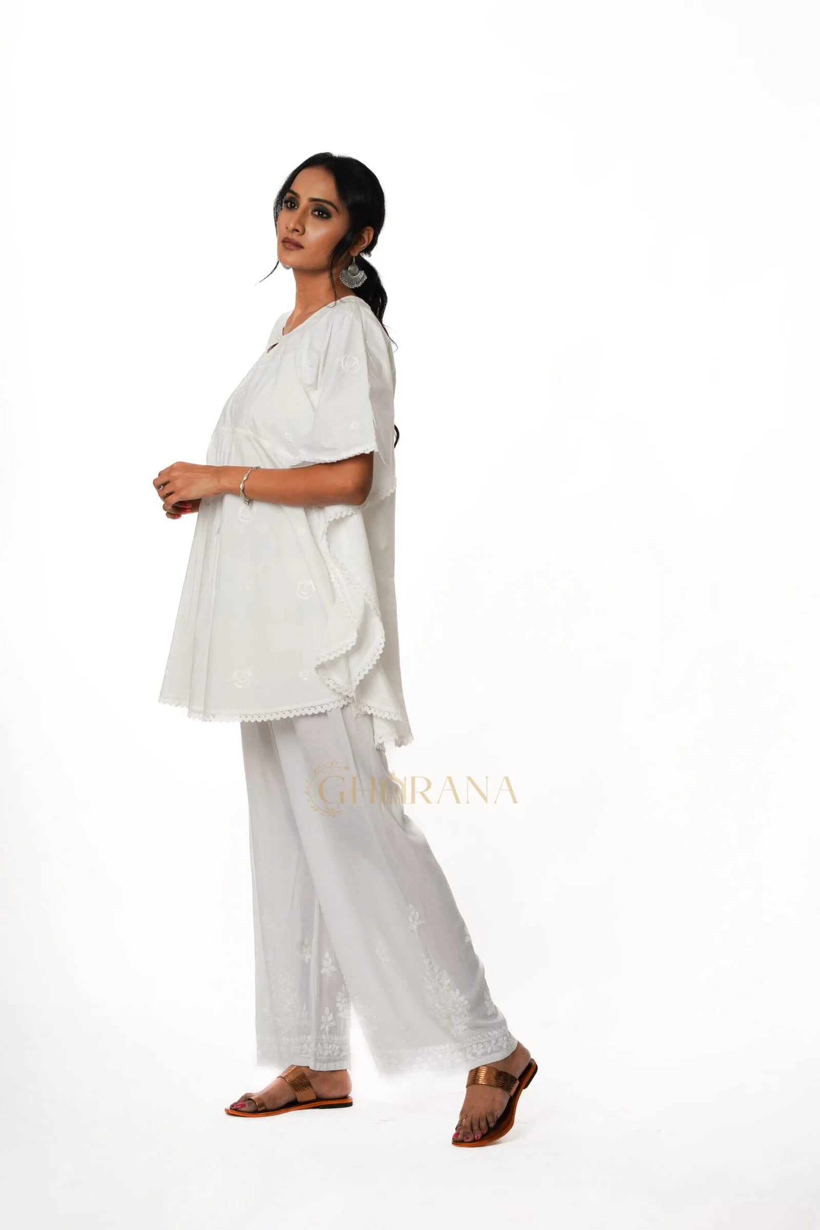 Cotton Chikankari Kaftan – White Gharana