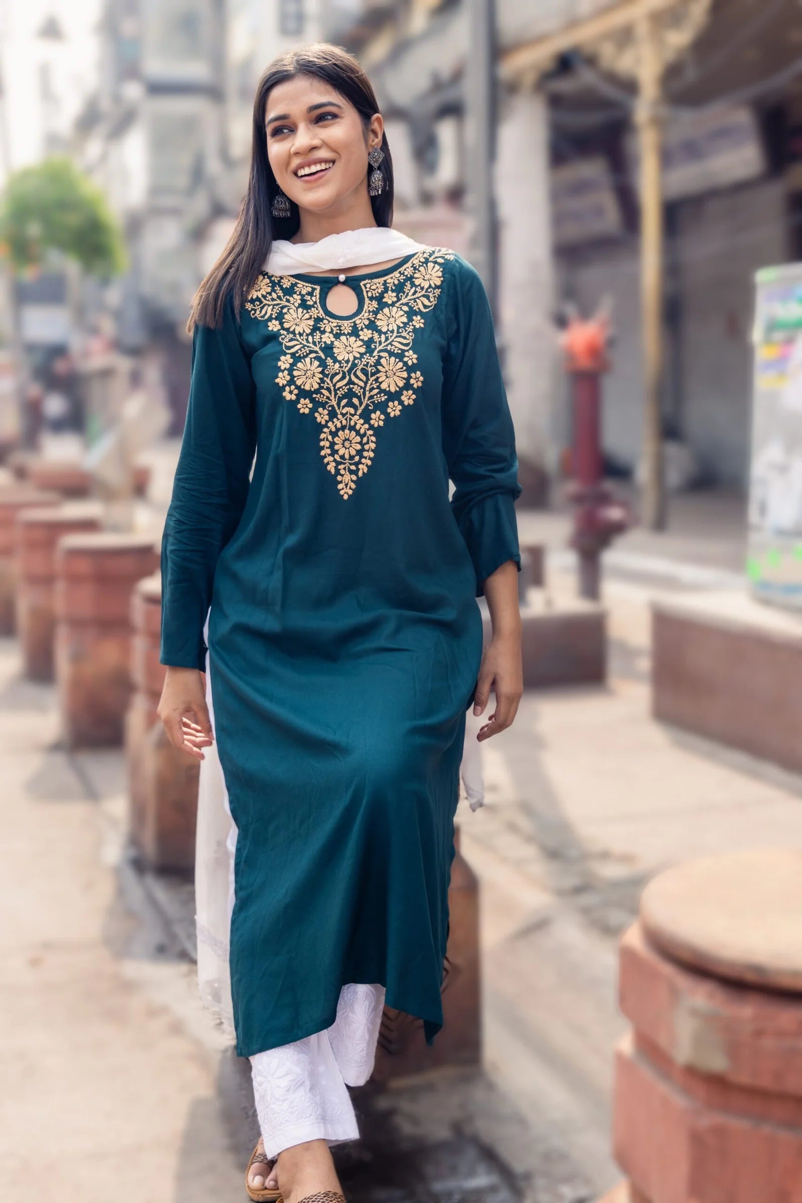 Heer Rayon Bottle Green Chikankari kurta Gharana