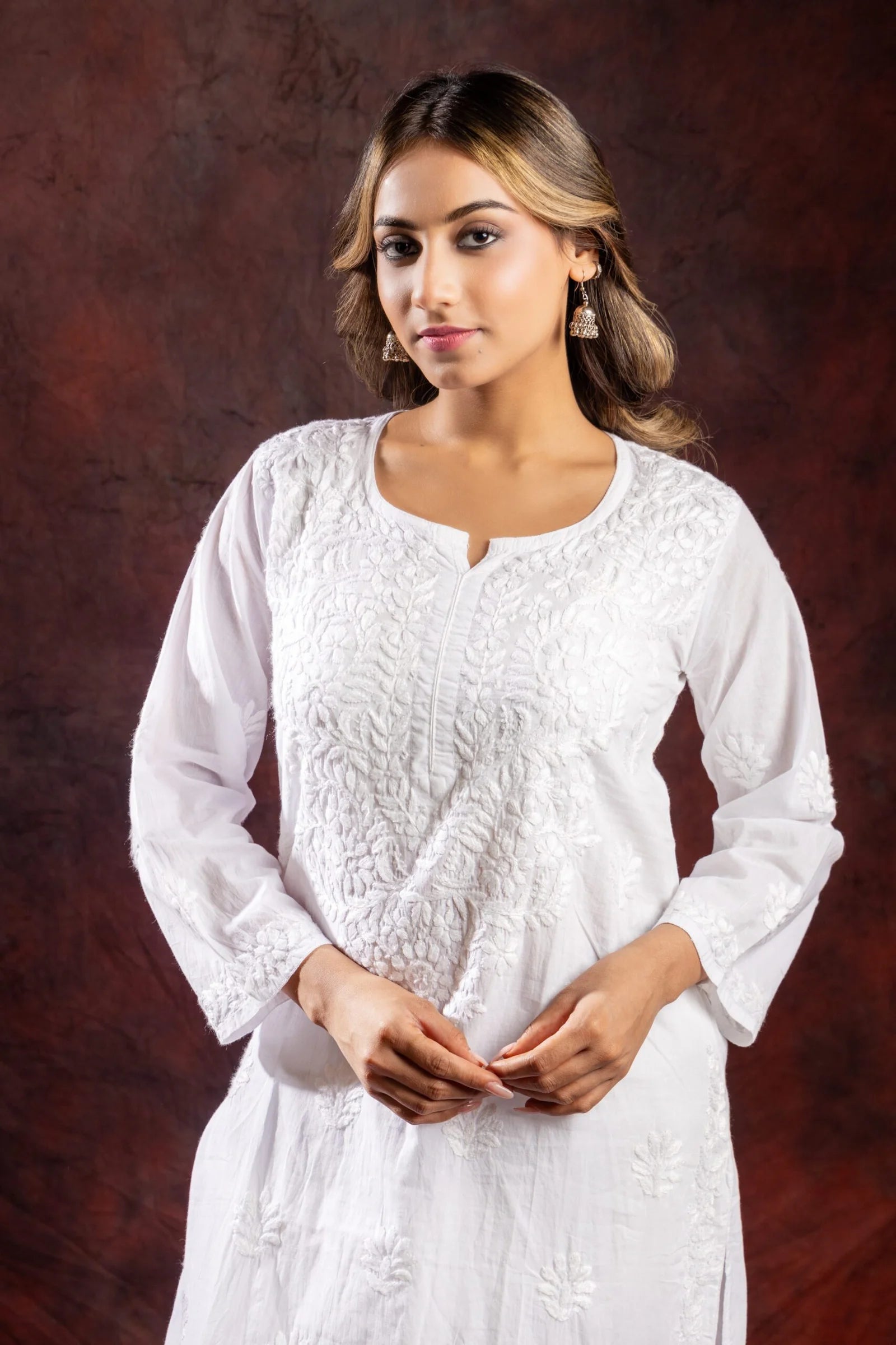 Ishq Chanderi Silk fine Chikankari Kurta_White Gharana