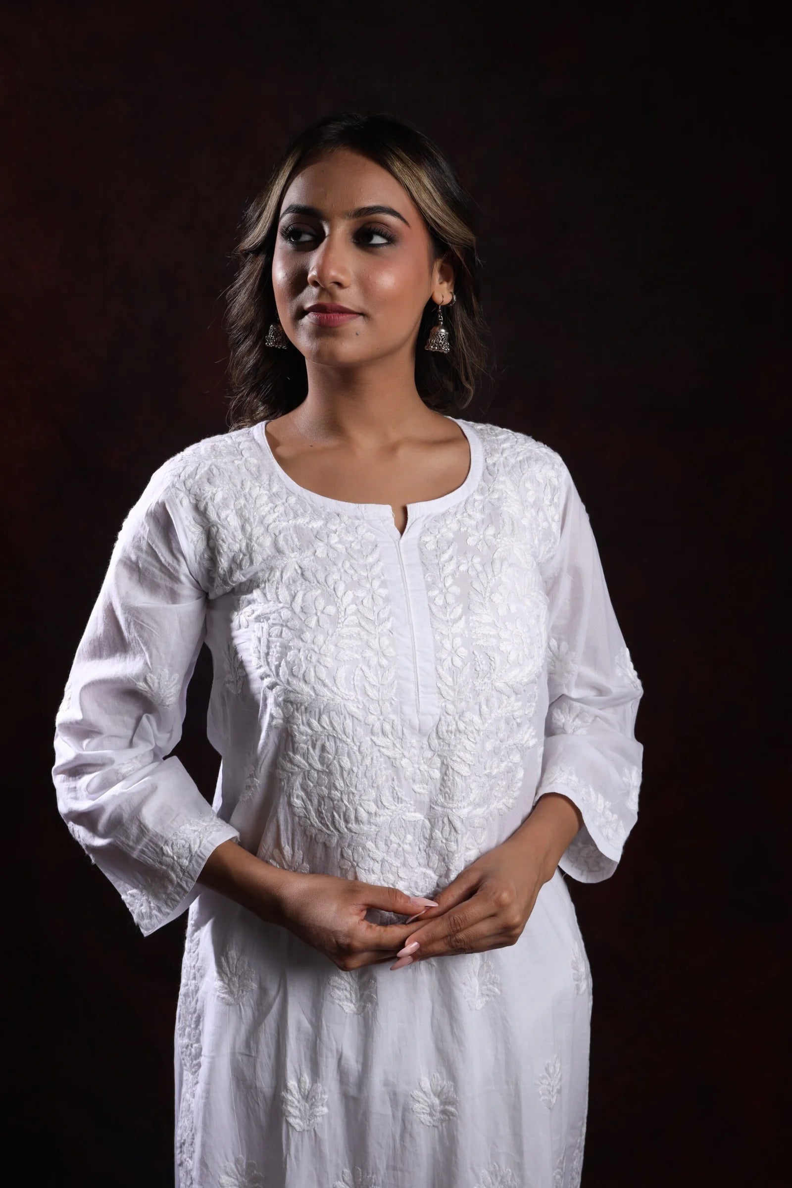 Ishq Mul Cotton fine Chikankari Kurta_White Gharana