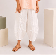White Solid Barrel Pants