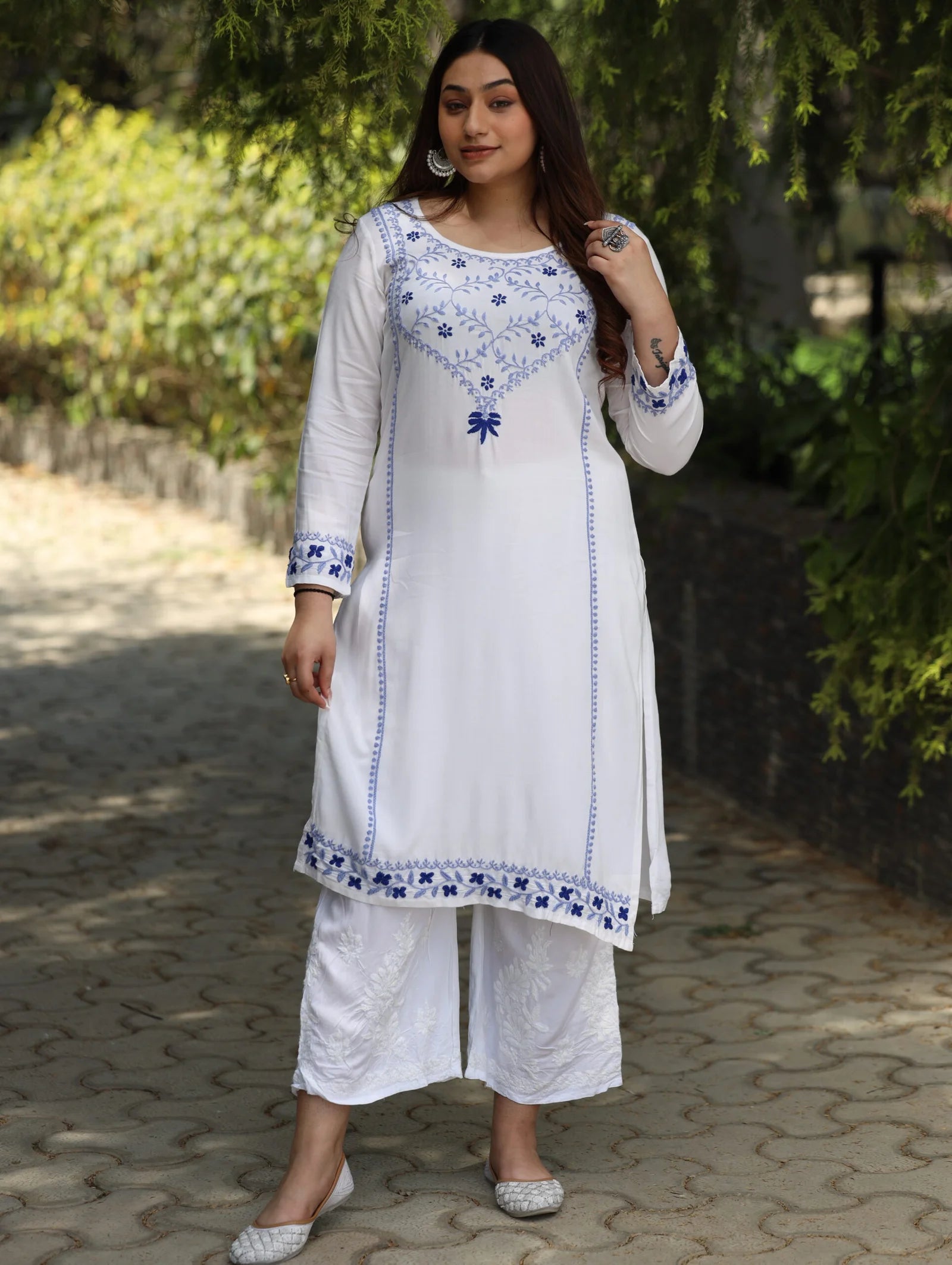 Heer Modal Cotton White Chikankari Kurta in 2 shades of blue Gharana
