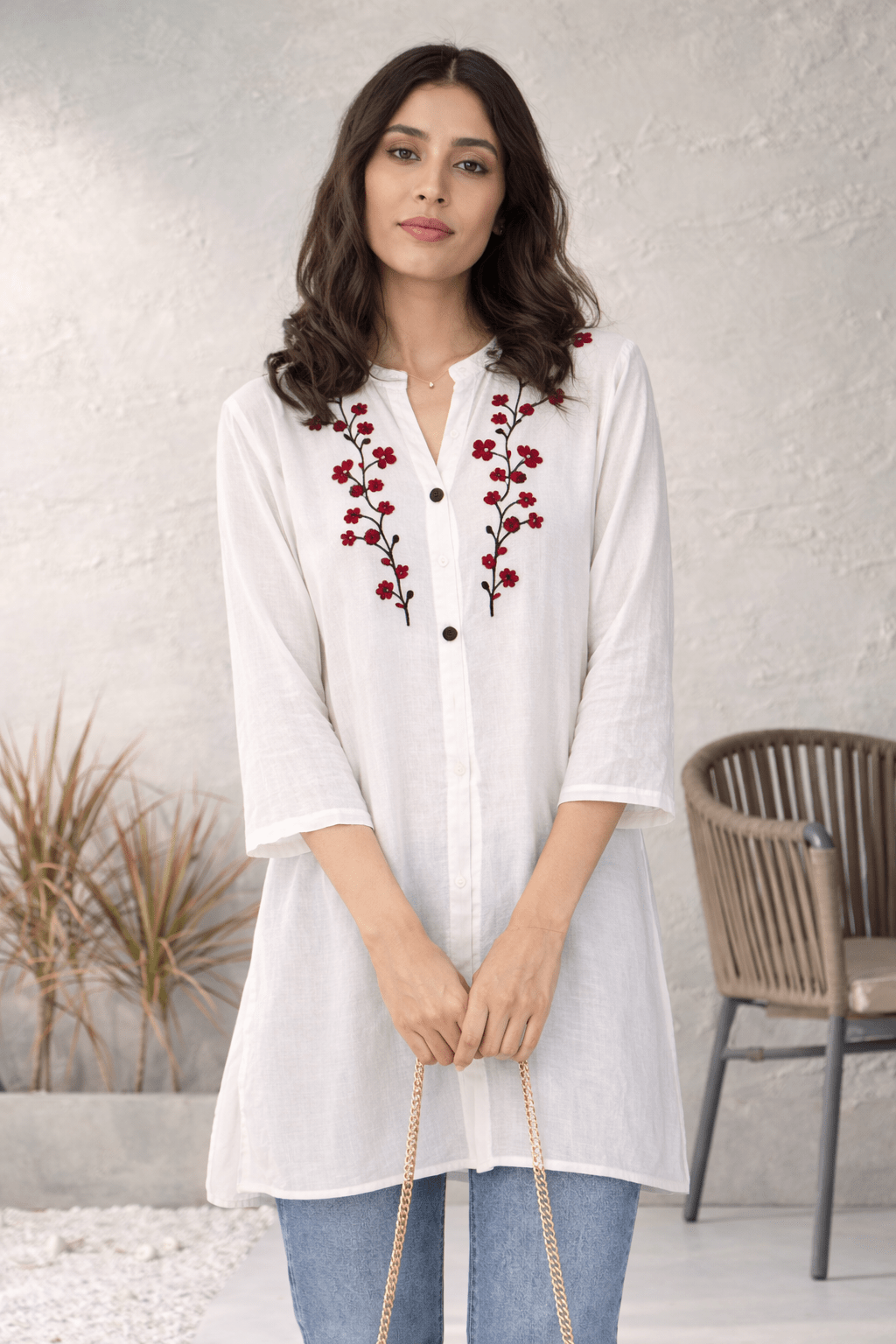 Sahiba Pure Muslin Chikankari Top Gharana