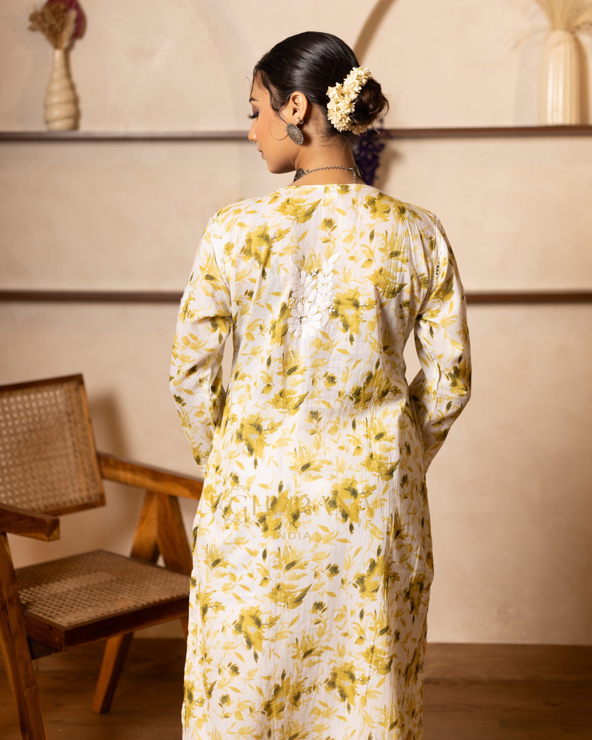 Eesha Chikankari Mulmul Floral Printed Kurta - Green Gharana