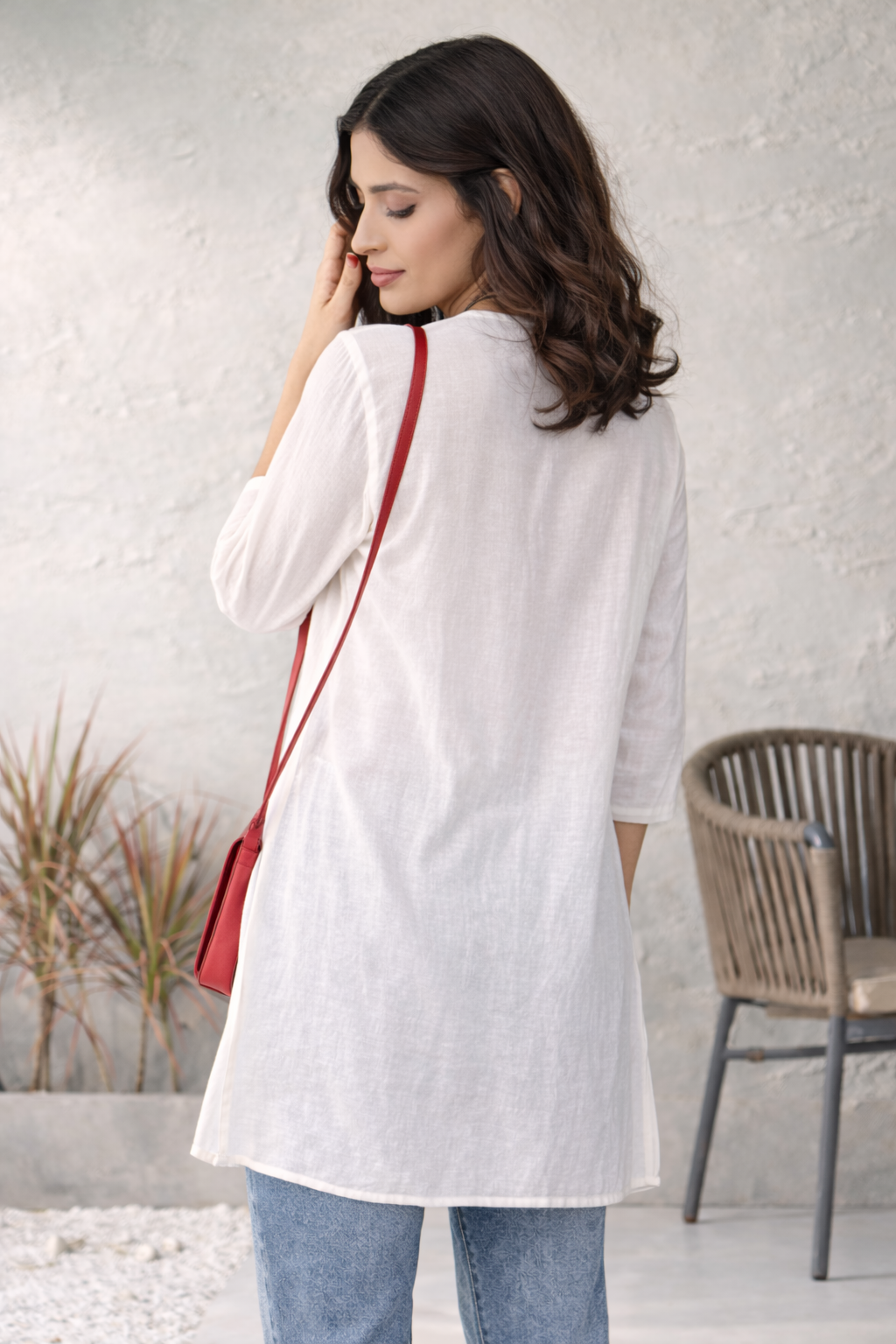Sahiba Pure Muslin Chikankari Top Gharana