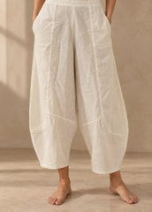 Off White Solid Barrel Pants