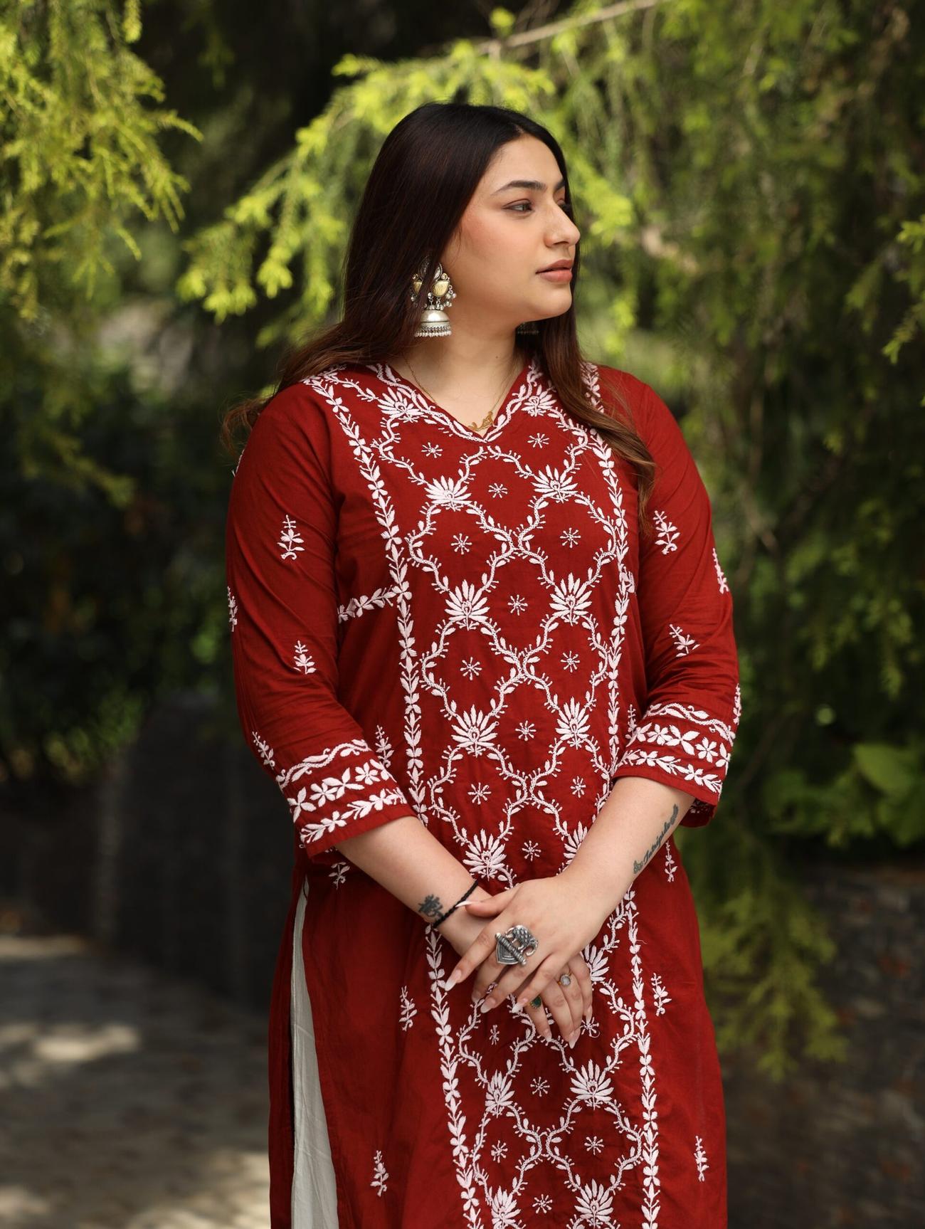 Sahiba Mul Cotton Maroon chikankari Kurta with intricate embroidery.