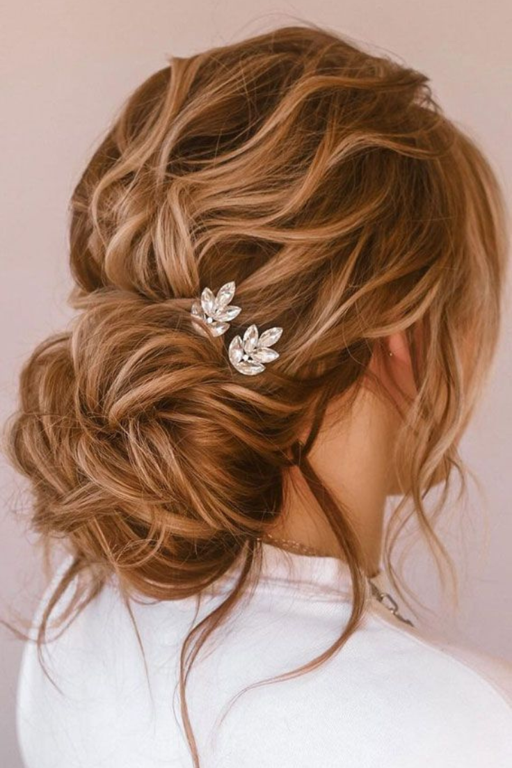 Messy Bun